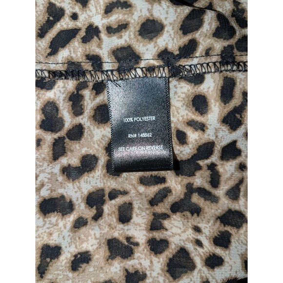 Torrid Women's Leopard Print Long Sleeve Blouse with Smocked Neck & Button Detai - Picture 6 of 12